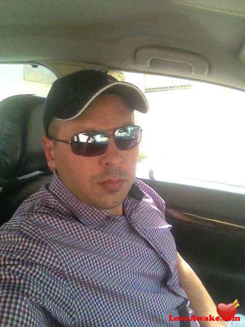 JADHOOD Jordan Man from Amman