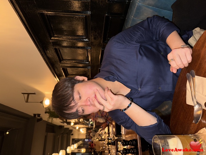 pin43w UK Man from Nottingham