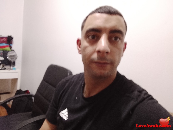 Wissemfayala Canadian Man from Laval