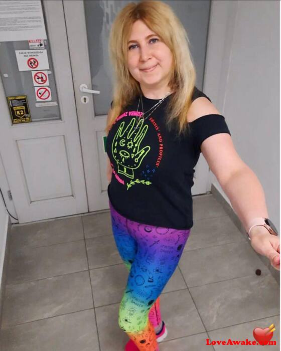 Isabella91 American Woman from Woodbridge