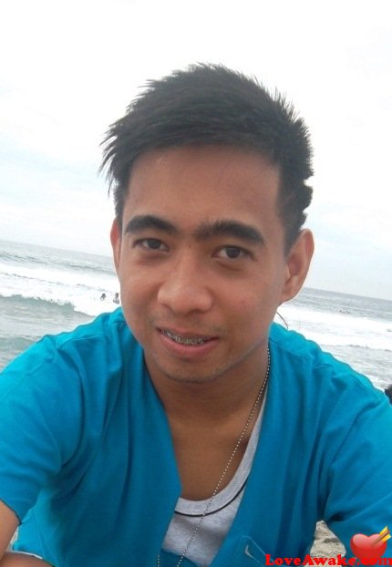 ampolmarrion Filipina Man from Baguio