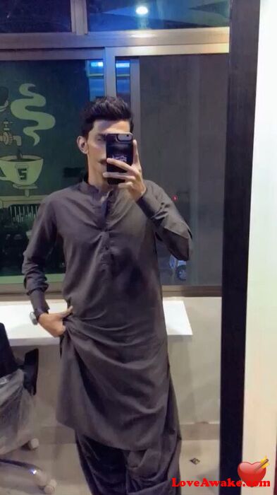 iparacha Pakistani Man from Karachi