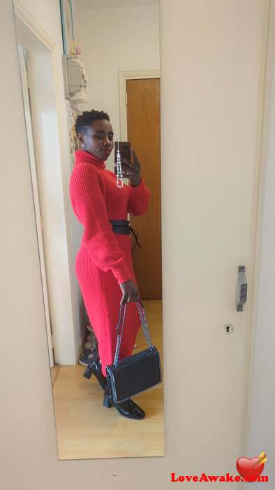 Aishat1997 French Woman from Rodez