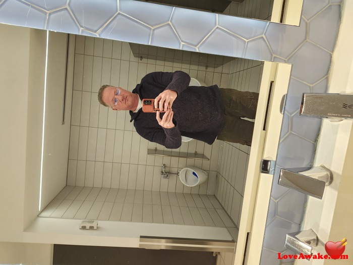 jmceue73 American Man from Decatur