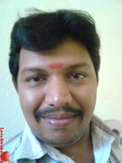 jsk98 Indian Man from Chennai (ex Madras)