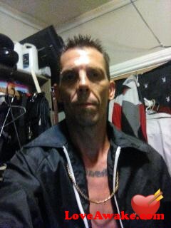 Rightone6969 Canadian Man from London