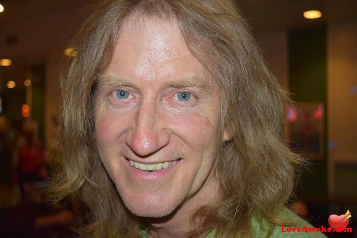 happyhillman Canadian Man from Salmon Arm