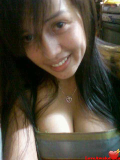 jhulie Filipina Woman from Manila