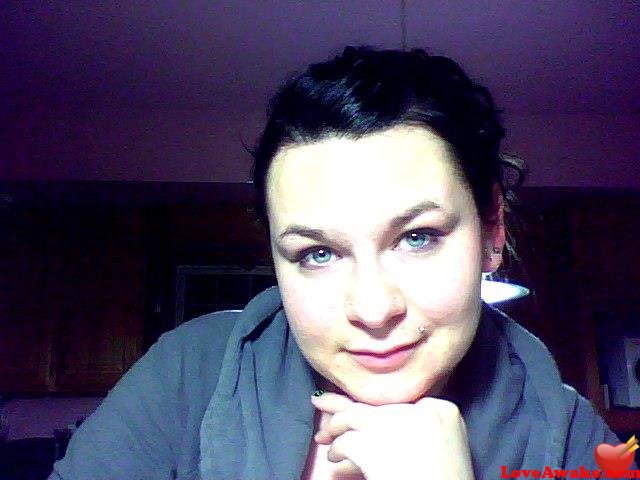 JessBel Canadian Woman from Morell