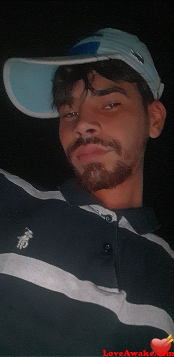 Senzu Algerian Man from Alger (Algiers)