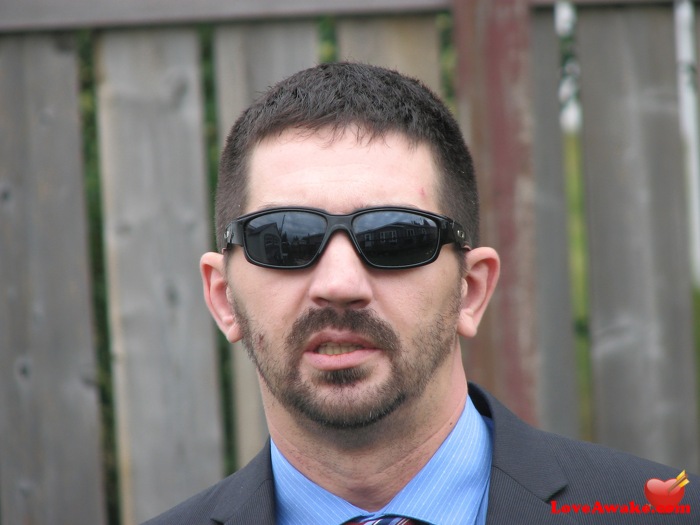 TakinButPlay Canadian Man from Slave Lake