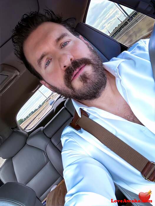 Ronn52 American Man from Jacksonville