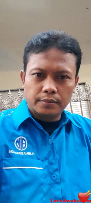 wahyuagus Indonesian Man from Surabaya