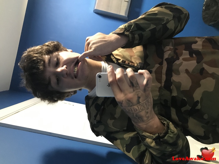 Jay4562321 American Man from Clarksville