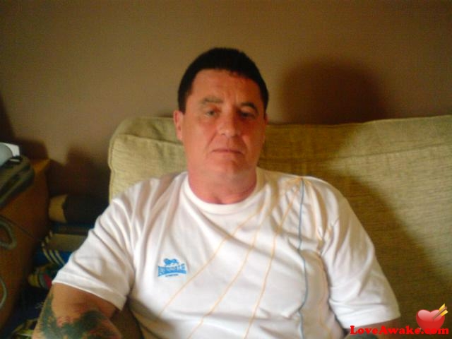 bigtom UK Man from Blackburn