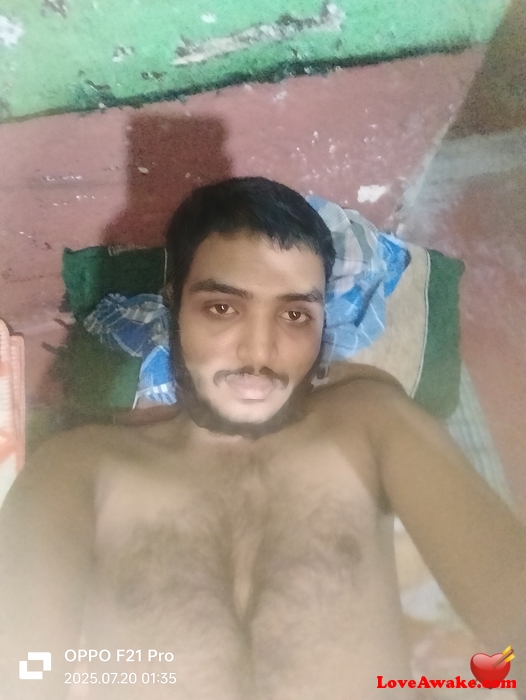 na18 Indian Man from Belgaum
