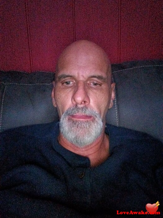 3045397110 American Man from Milton