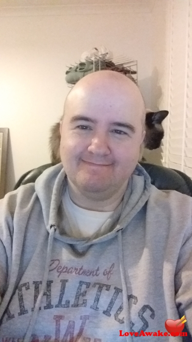 Damo1981m UK Man from St Austell