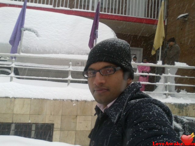 Shoaib93 Pakistani Man from Multan