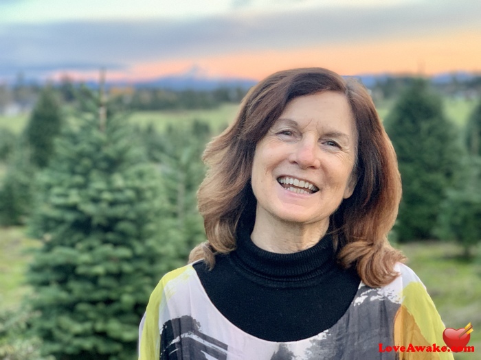 NancyJoy American Woman from Portland