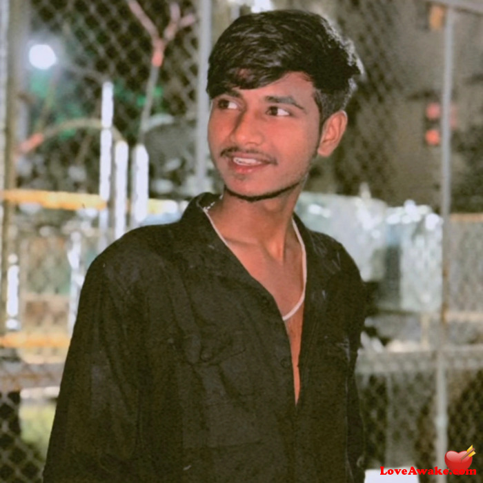 Rohit575751 Indian Man from Jabalpur