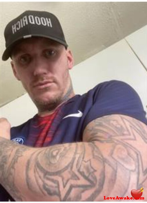 Yatesie UK Man from Wednesfield