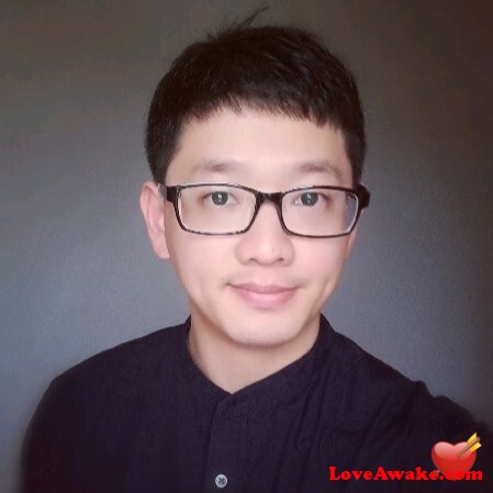 WGWG Singapore Man from Alexandra