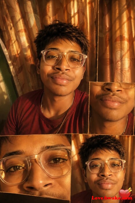 Isfak23 Indian Man from Kolkata (ex Calcutta)