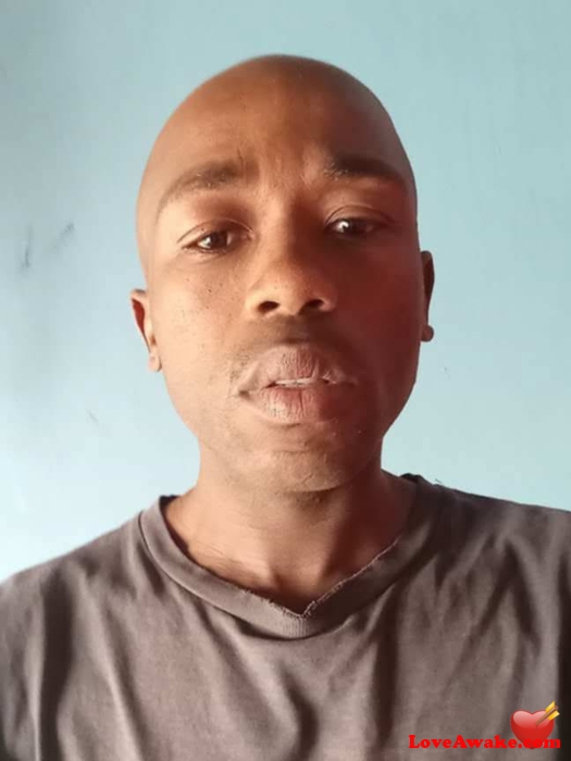 Gweh2404 African Man from Durban