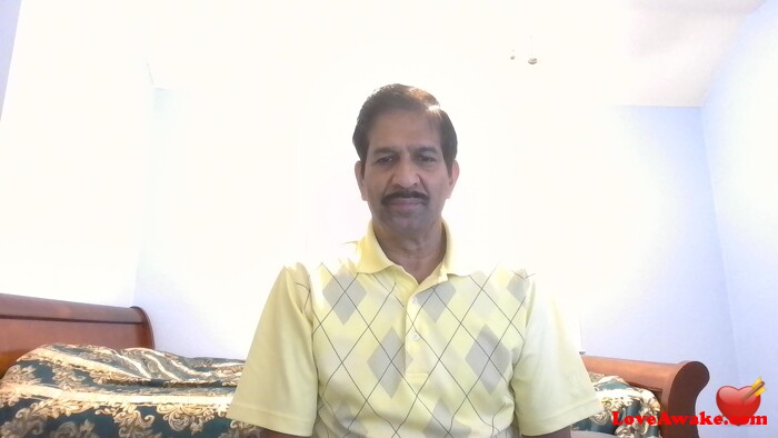 a77040 Filipina Man from Cebu