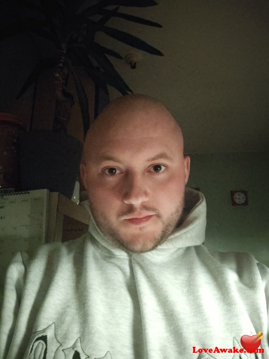 Tomas91 UK Man from Luton
