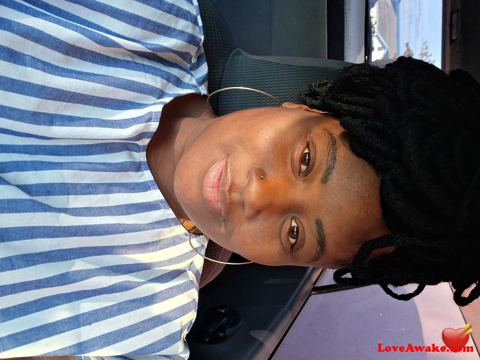 Sapadilla Bahamian Woman from George Town