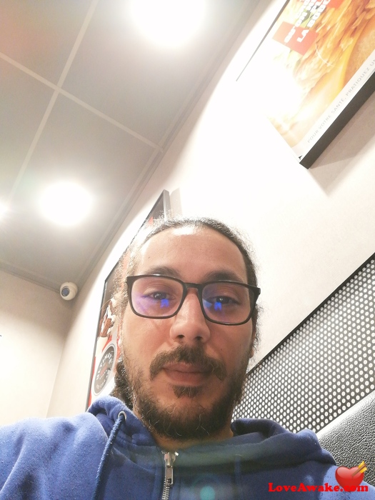 Daif88 French Man from Paris