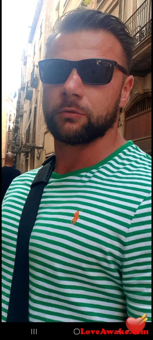karol87 UK Man from Leatherhead