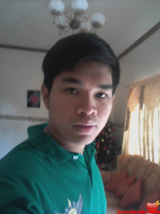 jhayjhay Filipina Man from Batangas, Luzon