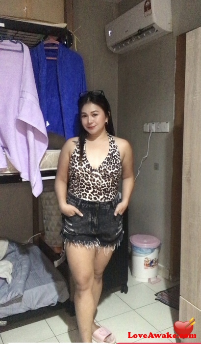 dina112390 Filipina Woman from Manila
