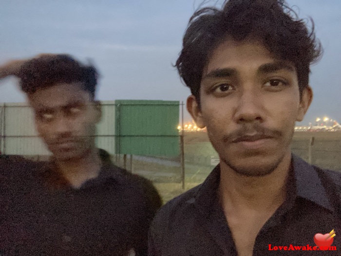 Liyokrish Sri Lankan Man from Kelaniya