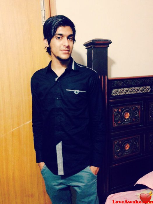 DeDevil Pakistani Man from Lahore