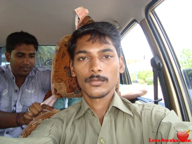 vijae Indian Man from Chennai (ex Madras)