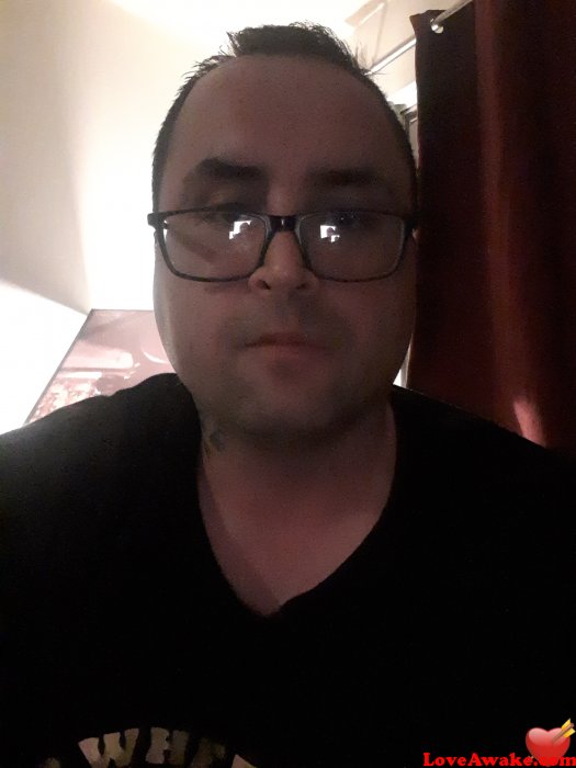 Drobinson Canadian Man from Edmonton