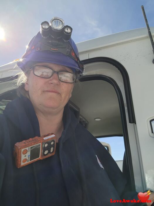 Absboss Canadian Woman from Carcon City/Toronto