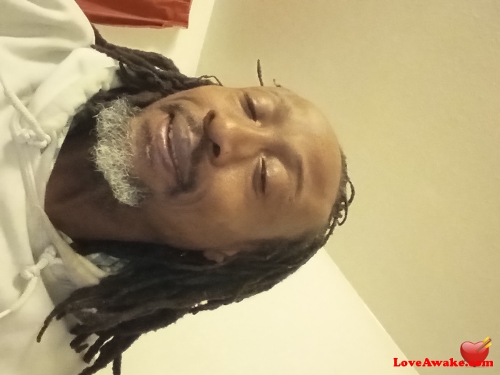 Yoyp1975 American Man from Lorain