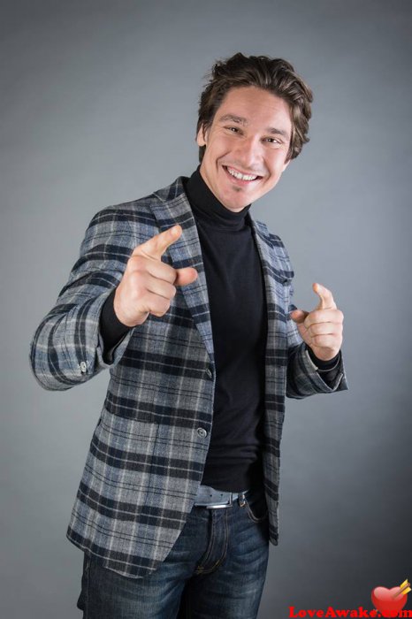 artem2323 Russian Man from Moscow