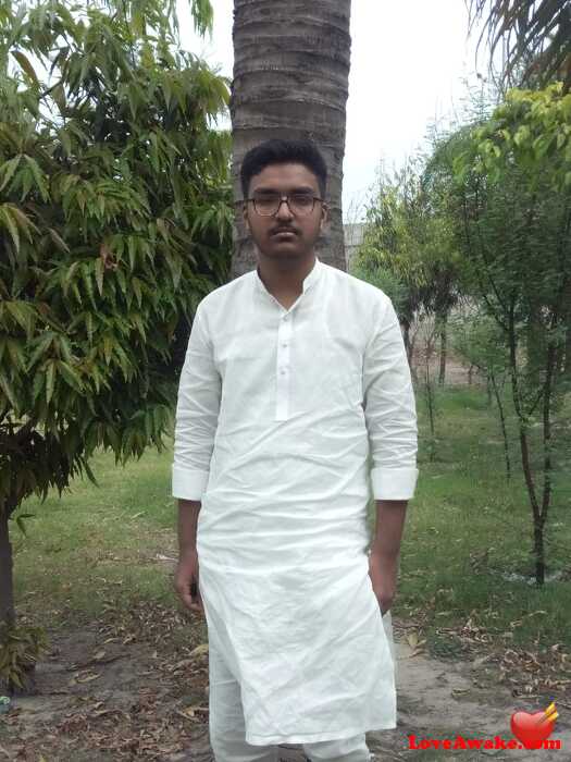 Hashir482 Pakistani Man from Lahore