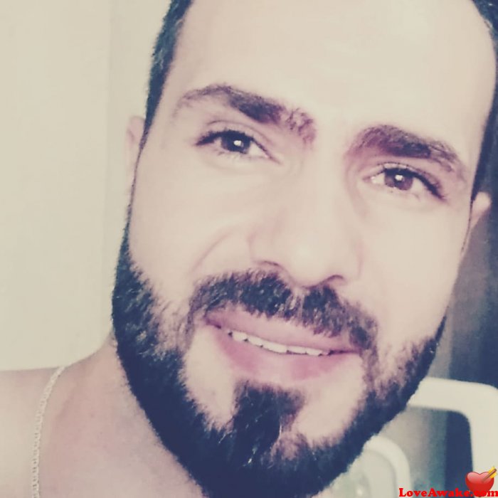 FA-ko Syria Man from Sweida