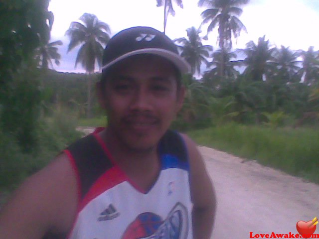 leachim12 Filipina Man from Manila