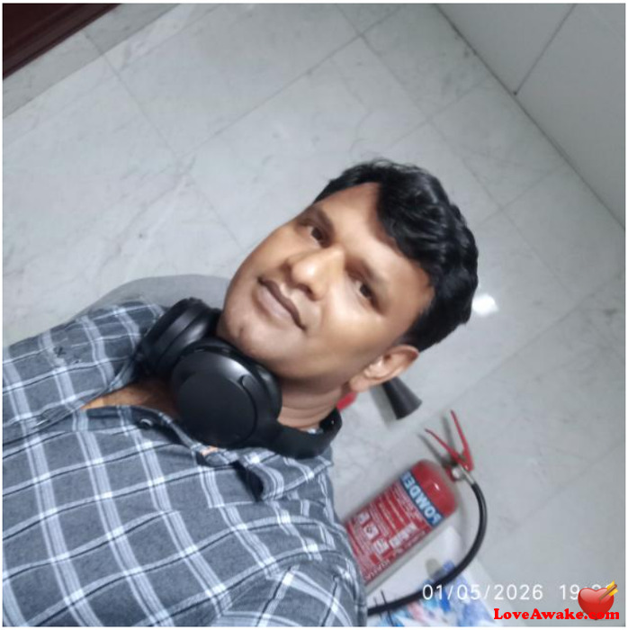 abhi22abhi UAE Man from Abu Dhabi