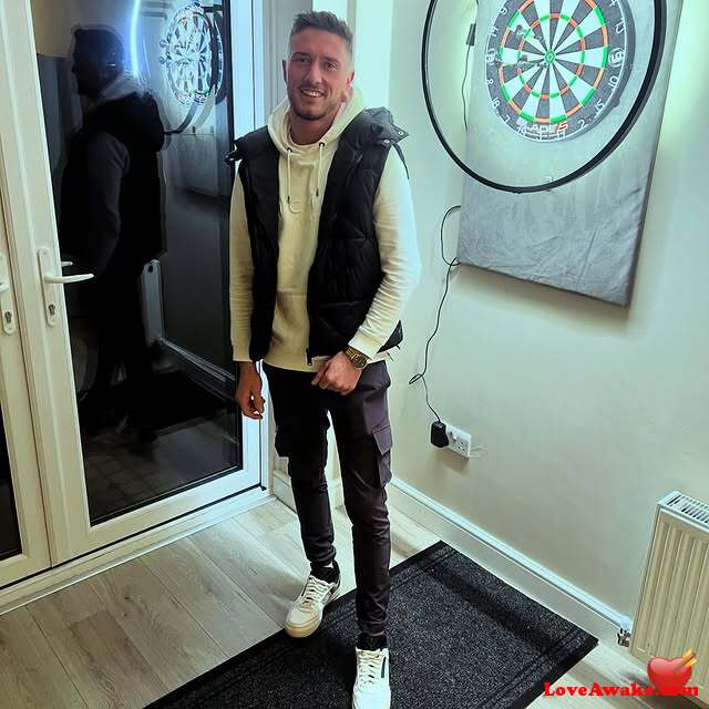 Joshieee UK Man from Newquay