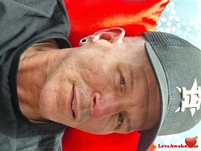 Riky74 American Man from Ozark