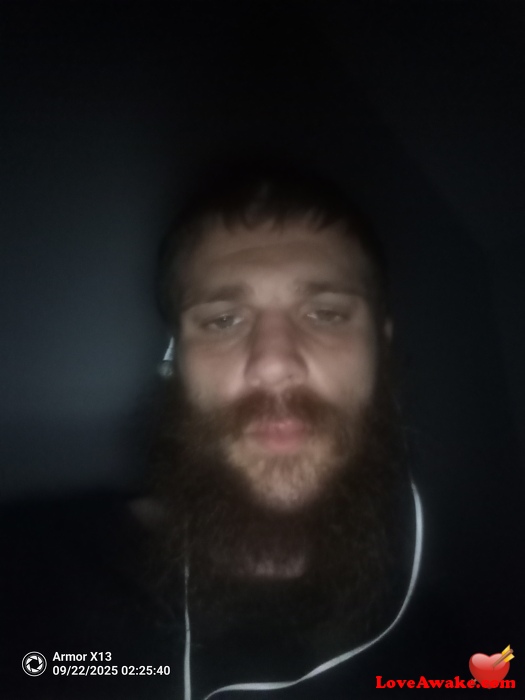 Twitch133148 Canadian Man from Hamilton